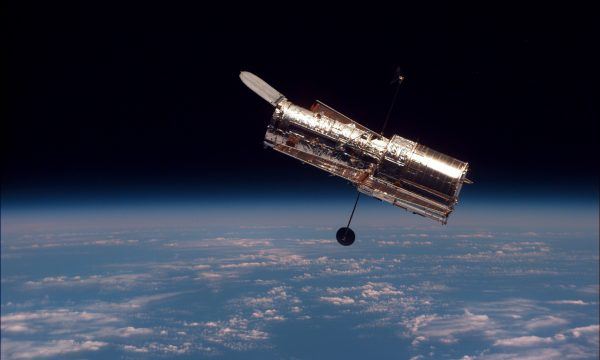 The Hubble Telescope's Thumbnail